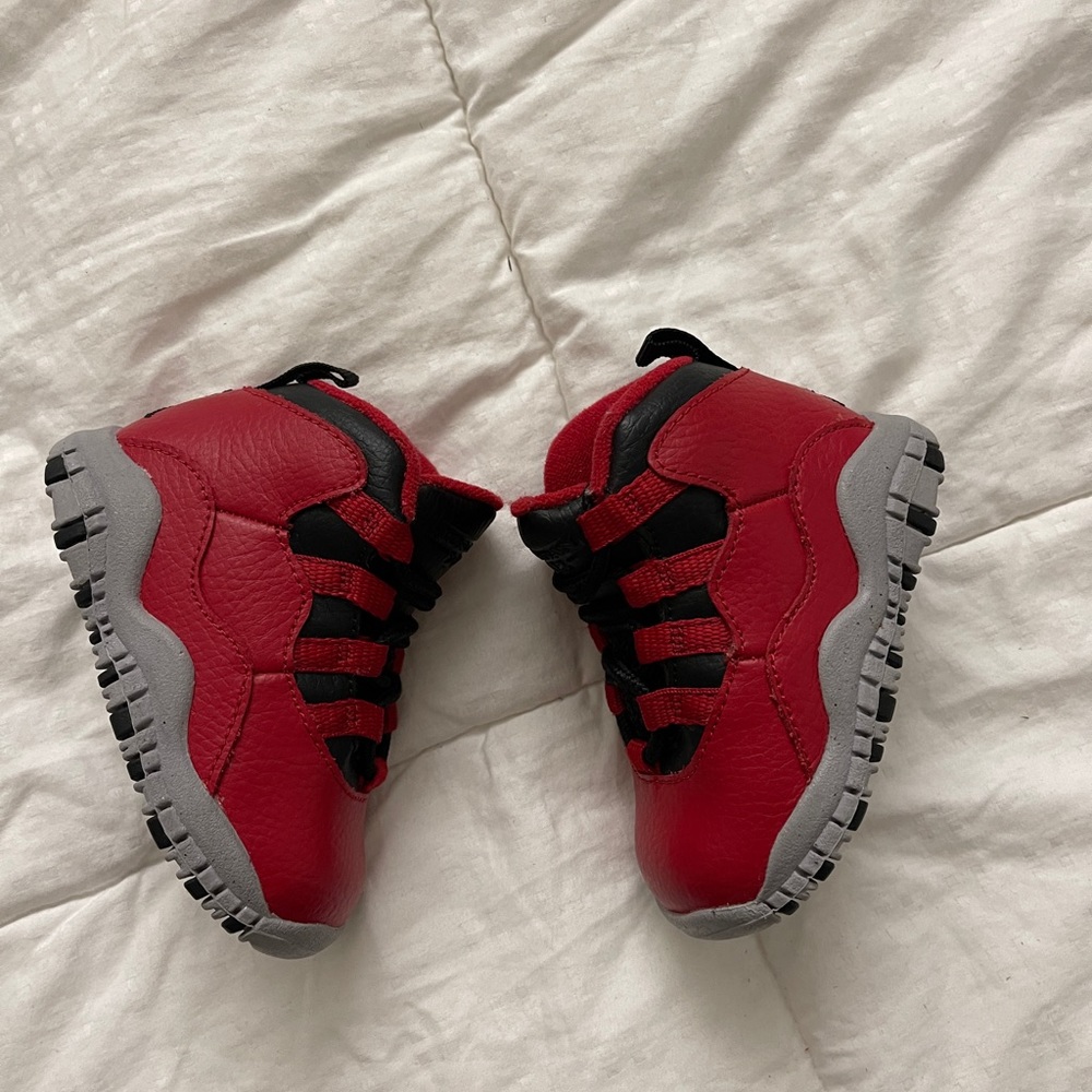 Jordan 10 Chicago